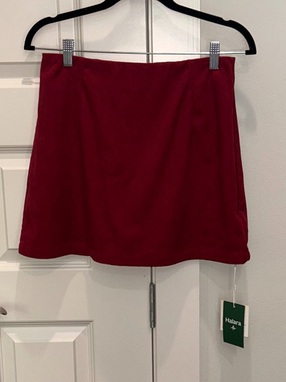 Halara Mini Length Burgundy Corduroy Skort
